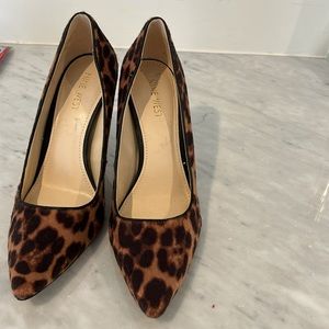 Nine West Leopard Pump